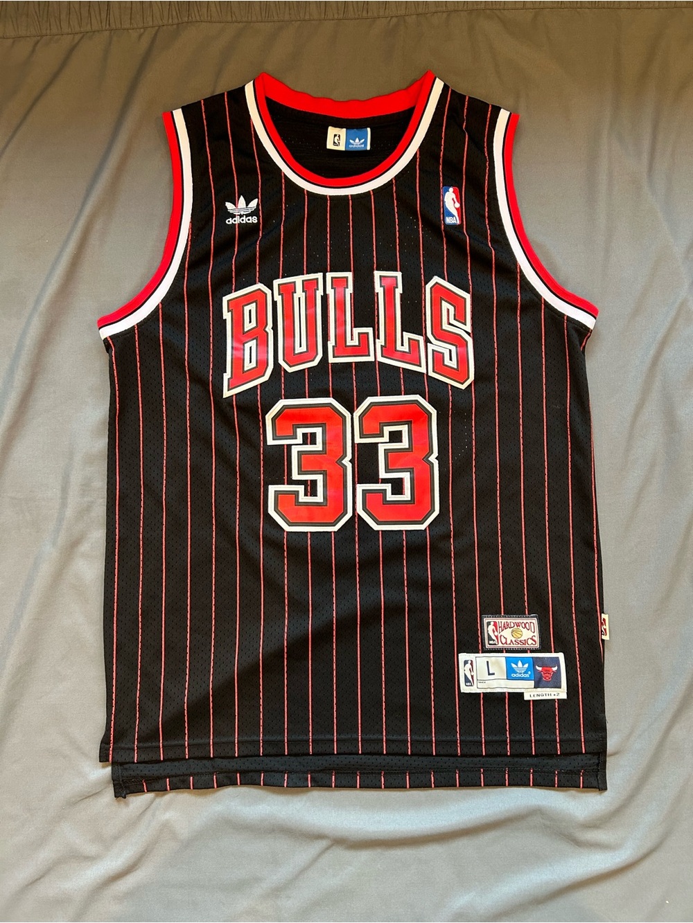 Authentic Adidas Hardwood Classics / NBA / Chicago Bulls / Scottie Pippen Jersey